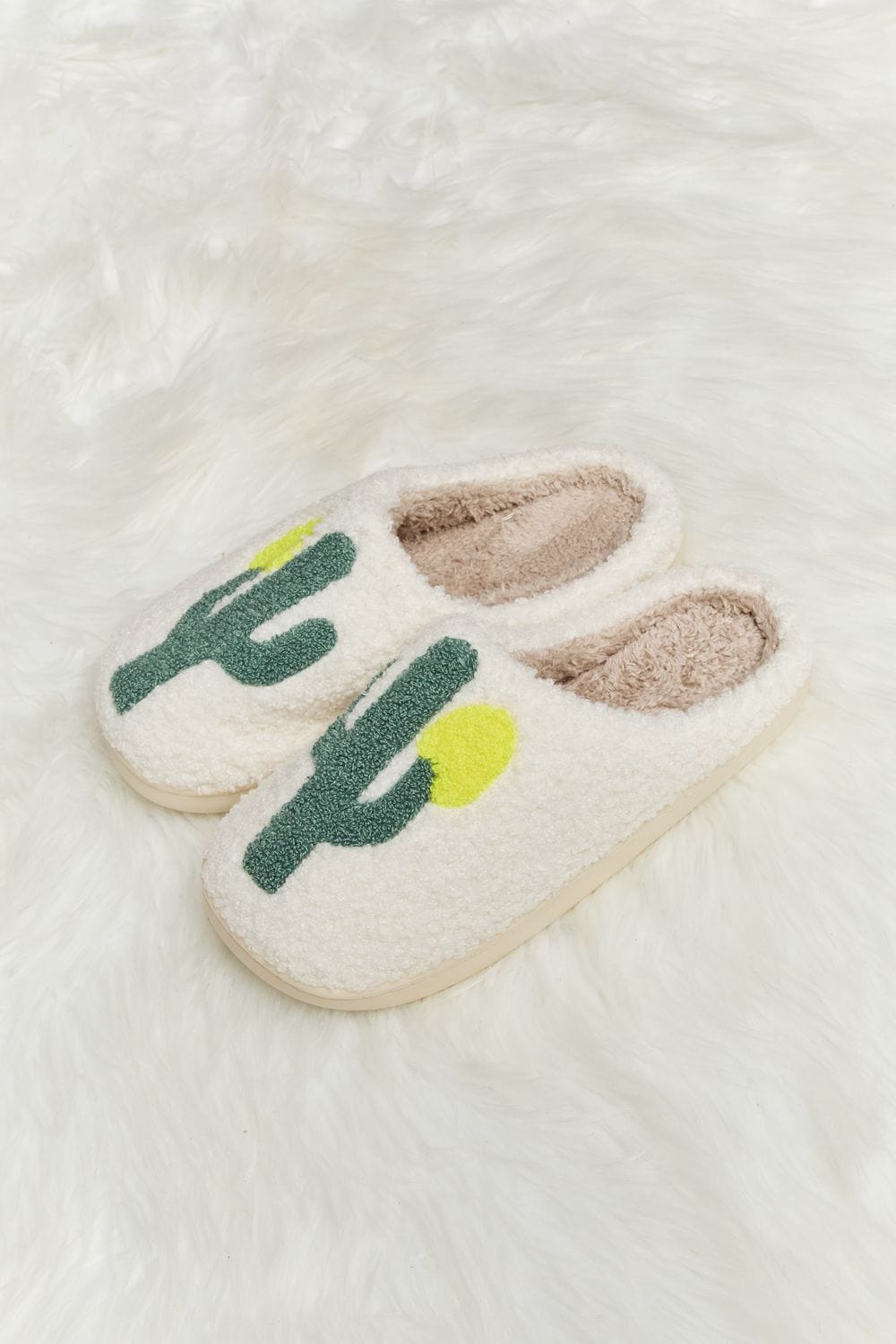 Light Gray Melody Cactus Plush Slide Slippers