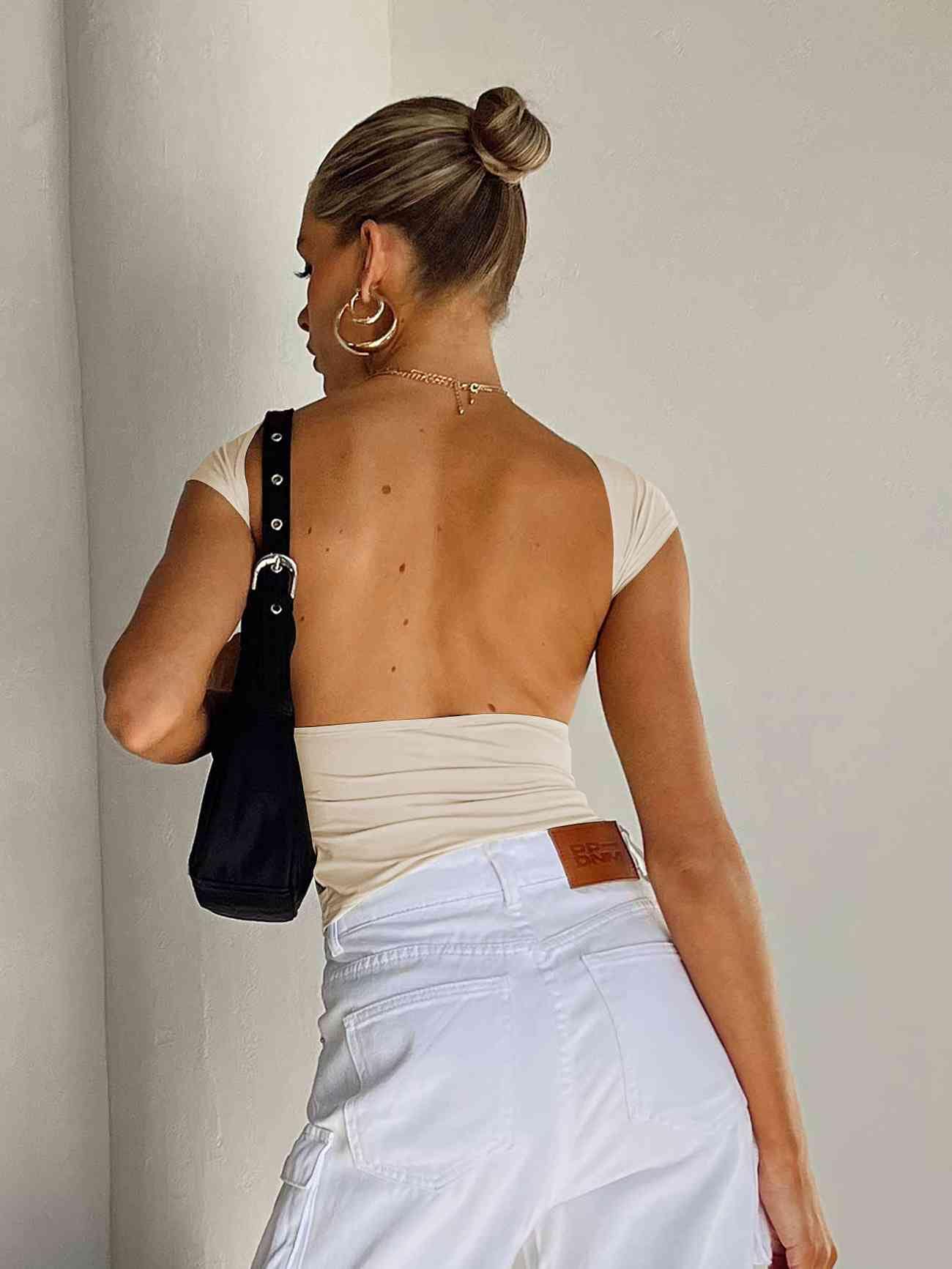 Gray Backless Short Sleeve Cropped Blouse