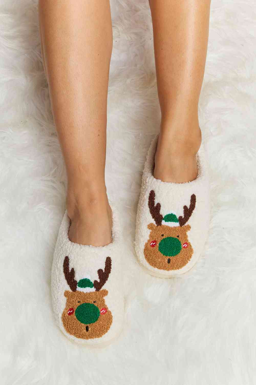 Light Gray Melody Rudolph Print Plush Slide Slippers