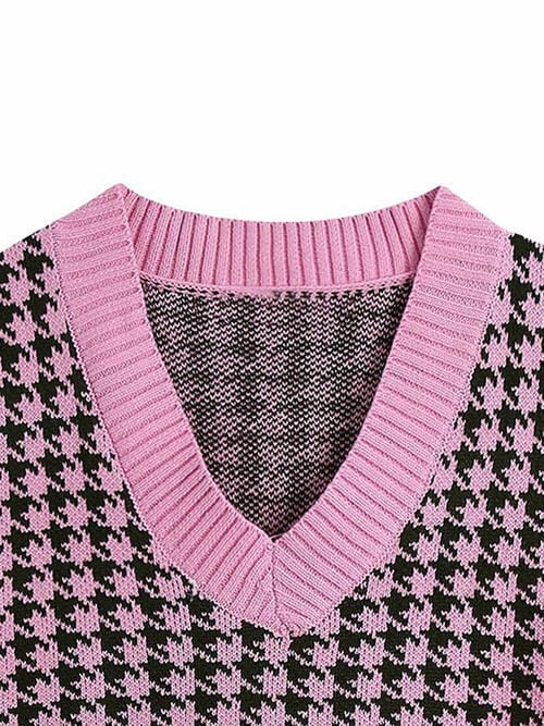 Rosy Brown Houndstooth V-Neck Sweater Vet