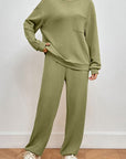 Light Gray Pocketed Round Neck Top and Pants Lounge Set