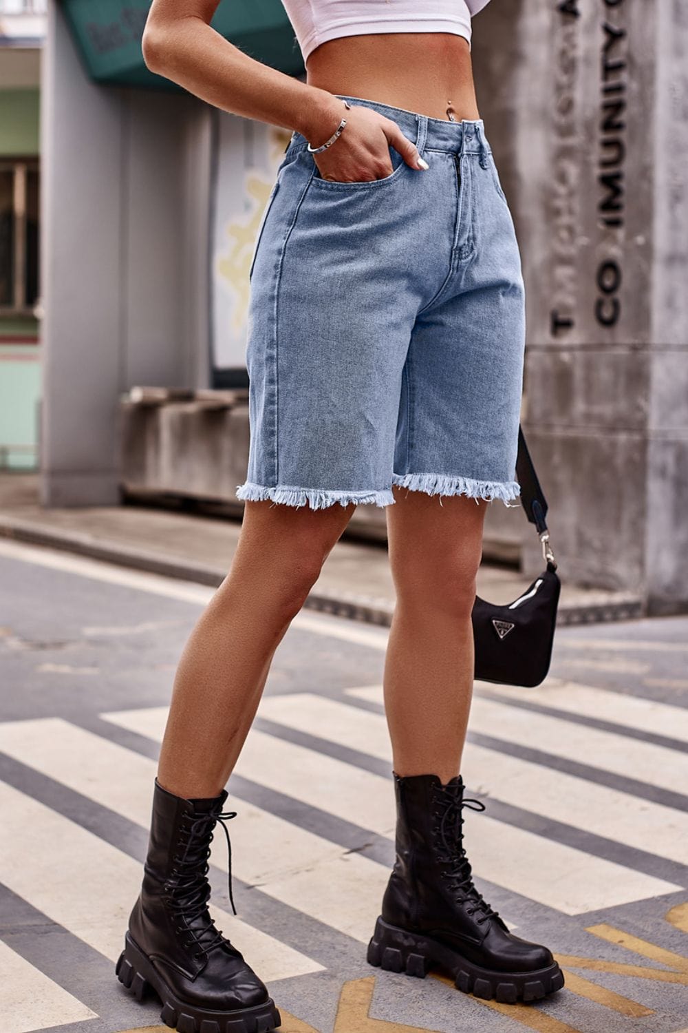 Light Slate Gray Raw Hem Denim Shorts with Pockets