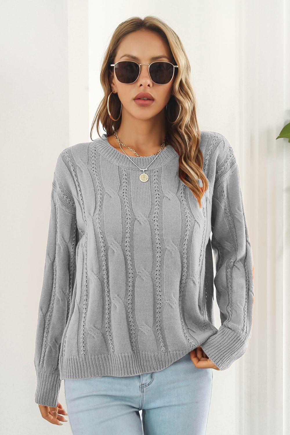 Light Gray Round Neck Long Sleeve Sweater