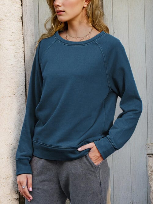 Gray Round Neck Long Sleeve Sweatshirt