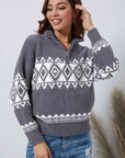 Light Gray Zip-Up Geometrical Pattern Pullover Sweater