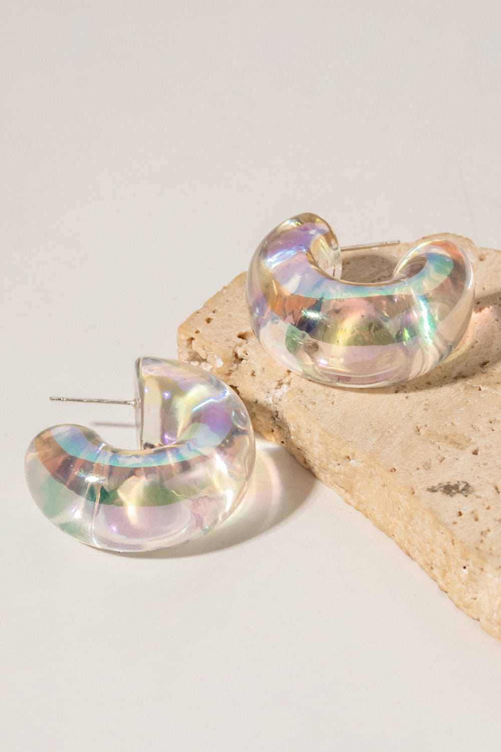 Light Gray Resin C-Hoop Earrings