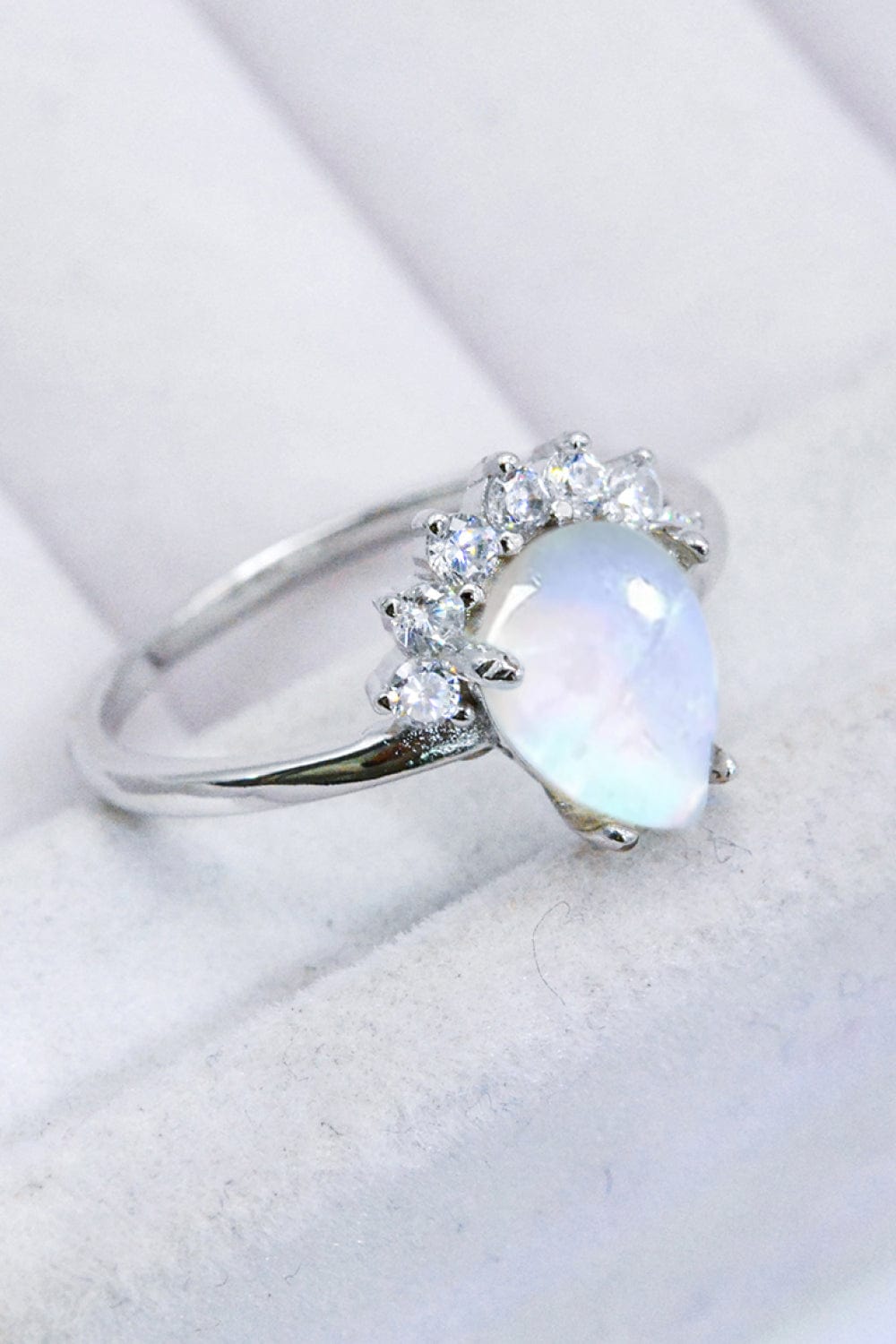 Light Gray 925 Sterling Silver Moonstone Ring