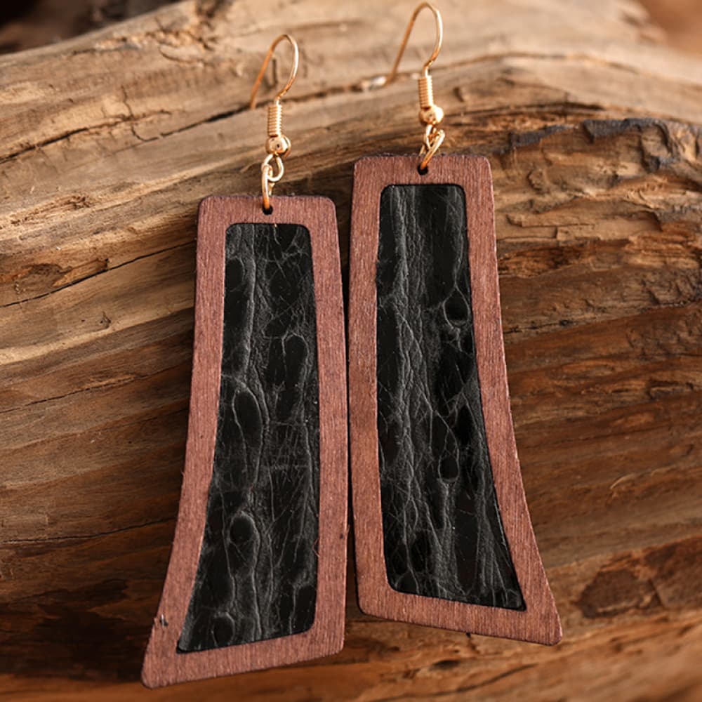 Sienna Geometrical Shape Wooden Dangle Earrings