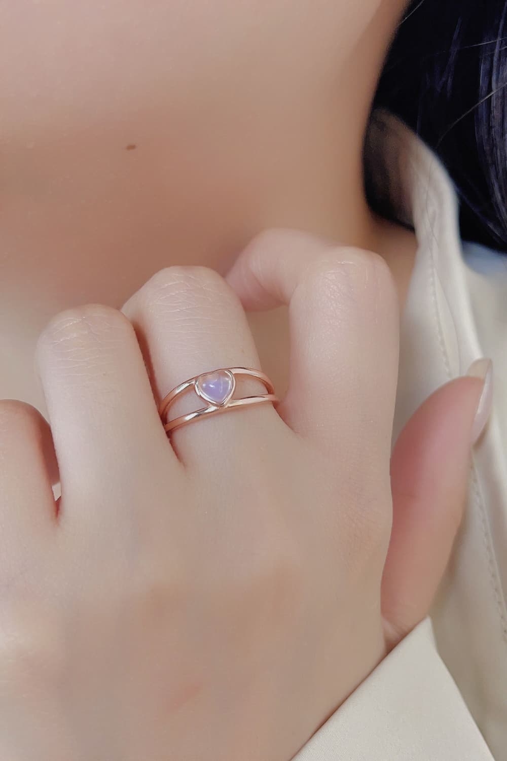 Rosy Brown Moonstone Heart 925 Sterling Silver Ring