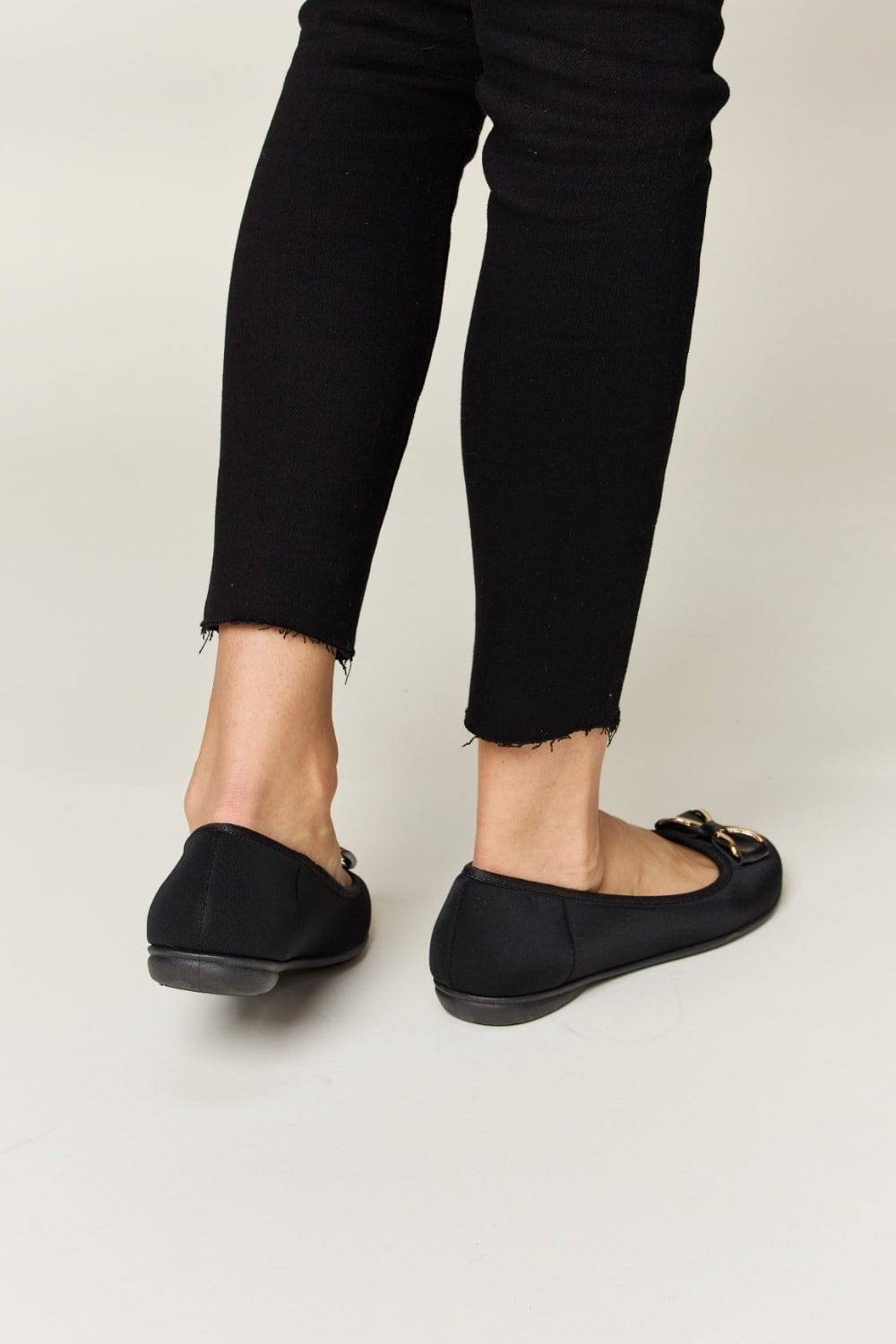 Black Forever Link Metal Buckle Flat Loafers