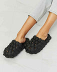 Light Gray NOOK JOI Laid Back Bubble Slides in Black