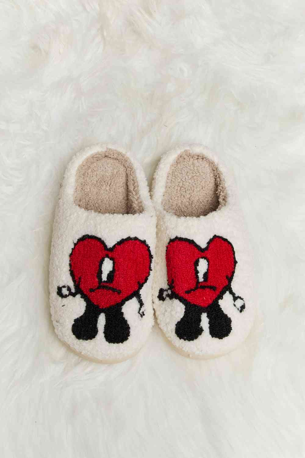 Light Gray Melody Love Heart Print Plush Slippers