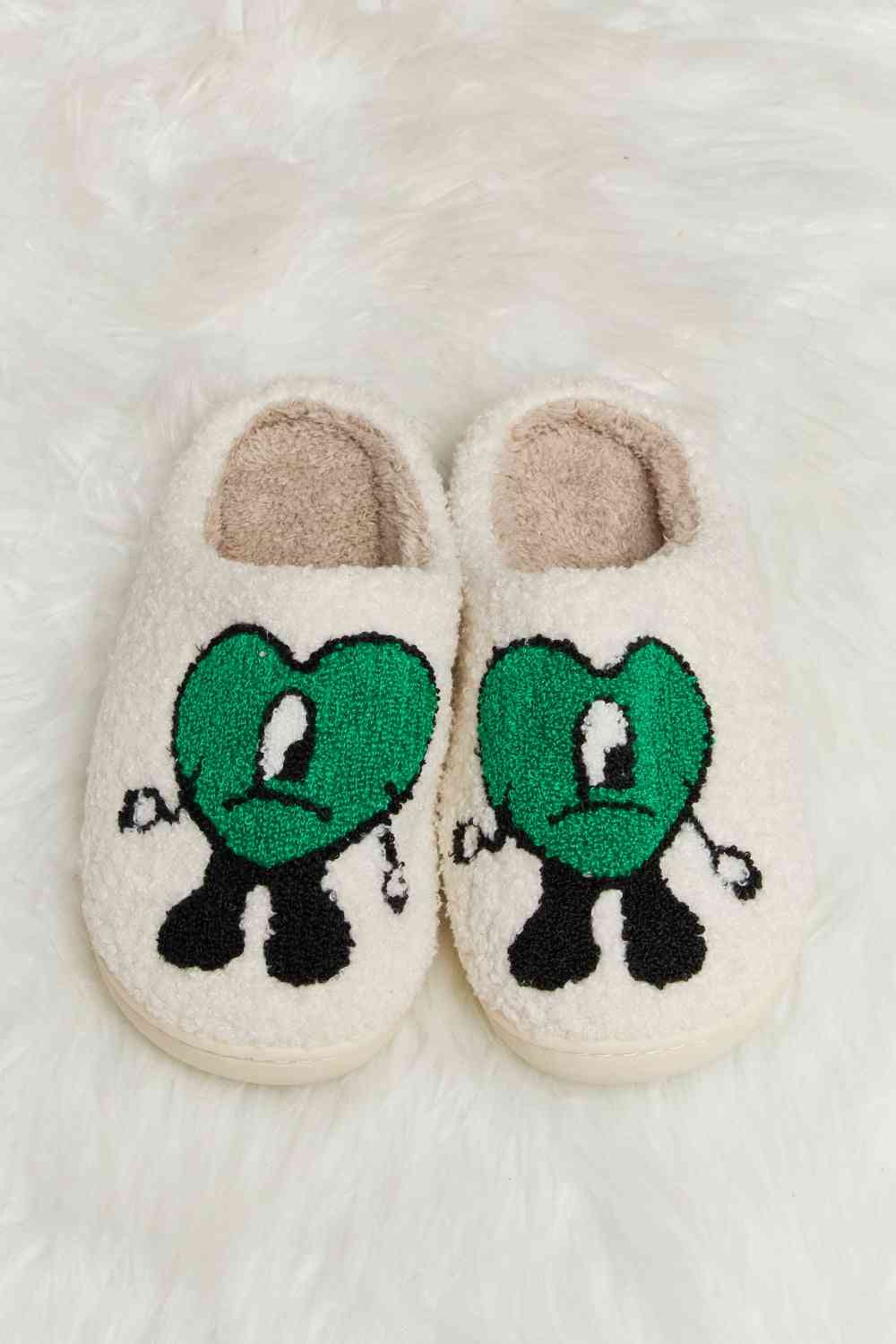 Light Gray Melody Love Heart Print Plush Slippers