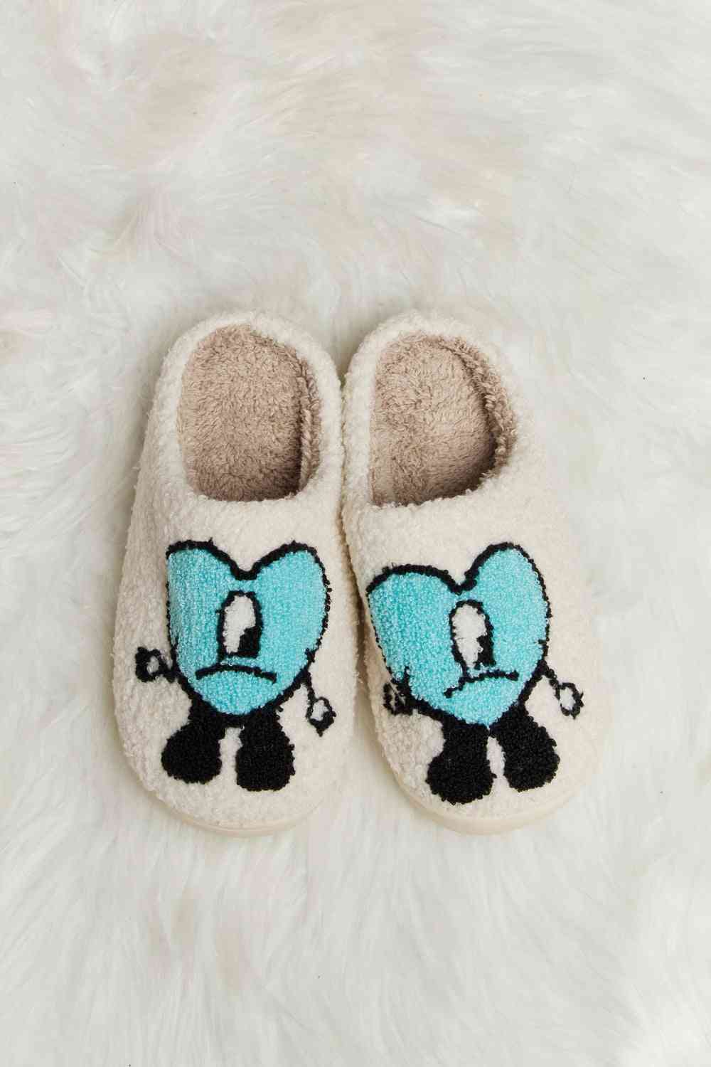 Light Gray Melody Love Heart Print Plush Slippers