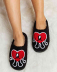 Light Gray Melody Love Heart Print Plush Slippers